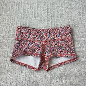 Lululemon flower spandex shorts